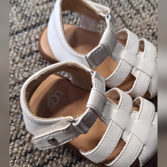 UGG Baby Kolding Sandal - Picture 3 of 12